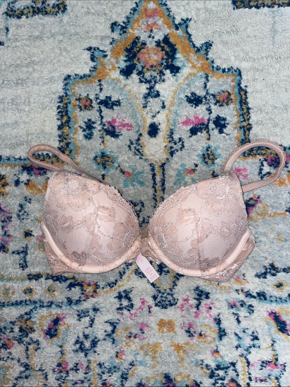 Victoria's Secret Lace T-Shirt Bra in Blush
